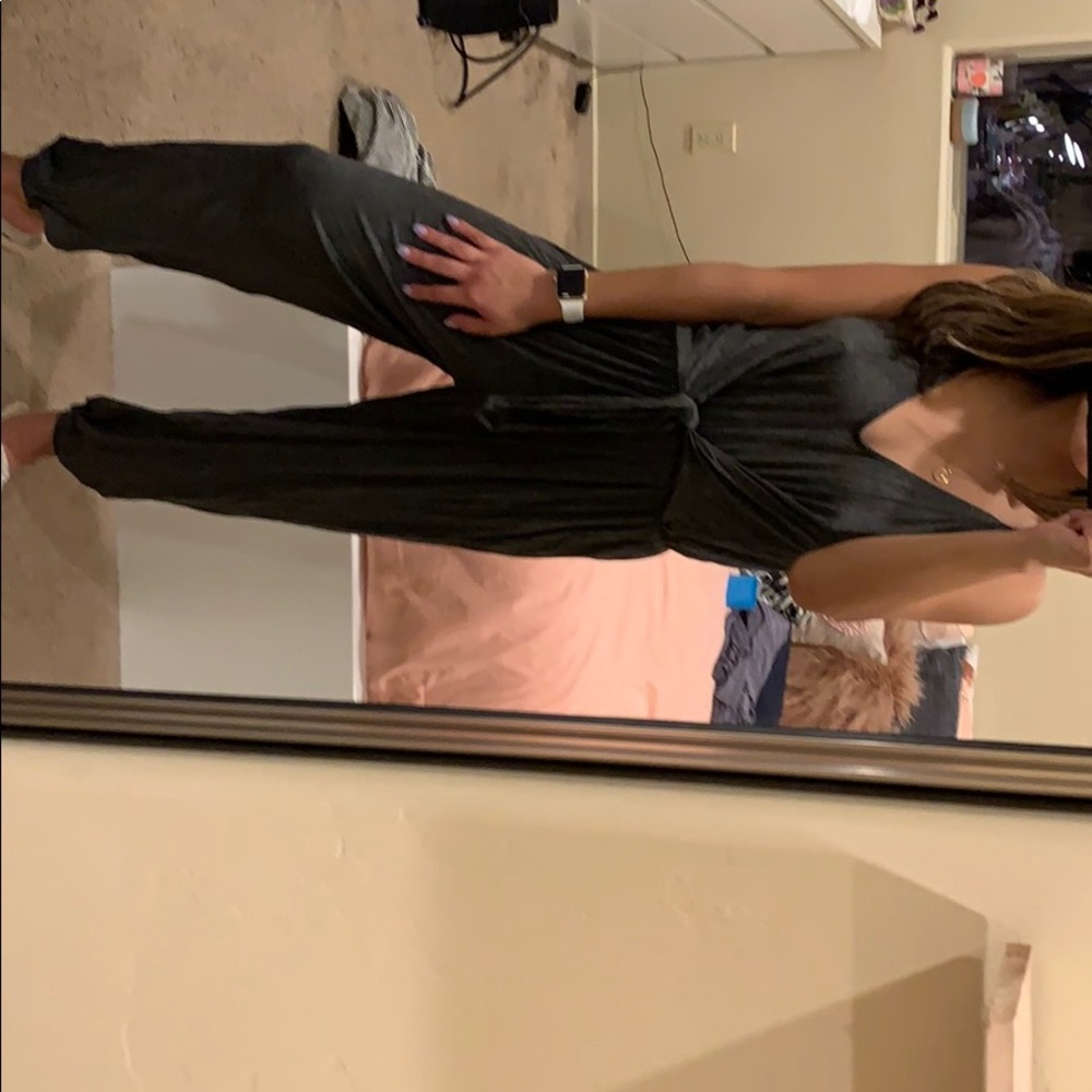 NEW Comfy and cute grey jumpsuit
